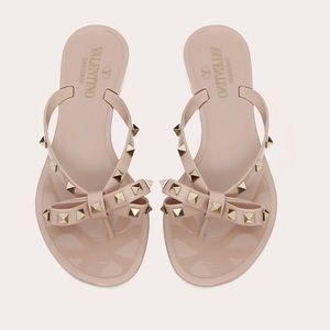 Valentino Garavani Rockstud Jelly Thong Sandals